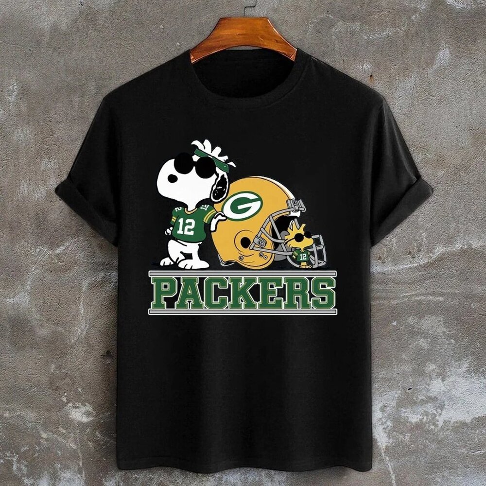 Green Bay Packers Snoopy Football Unisex T shirt 91